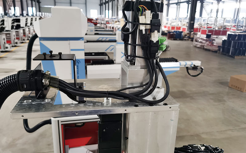 沖床機械手和關節機器人等自動化設備上面為什么要使用減速機？